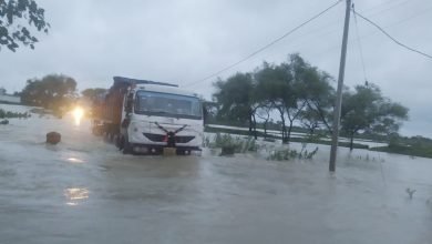 BIG BREAKING; लगातार झमाझम बारिश से चार फीट उपर बहने लगा जमड़ी नाला, कृष्णा इंडस्ट्रीज के भारी वाहनों से टूट जाएगा पुल चौथा स्तंभ || Kshititech