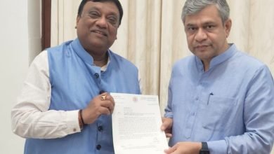 नेता प्रतिपक्ष नारायण चंदेल ने केंद्रीय रेल मंत्री से मुलाकात कर रखी कई ज्वलंत समस्याओं से संबंधित मांगें चौथा स्तंभ || Kshititech