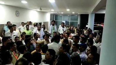 जांजगीर में कांग्रेसजनों ने किया जोरदार हंगामा, आपस में भिड़े कांग्रेसी, कुमारी शैलजा, डॉ. महंत और मंत्री जय सिंह की मौजूदगी में हुआ पूरा वाक्या चौथा स्तंभ || Console Corptech