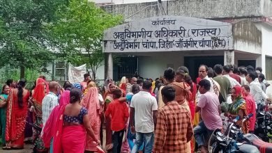 पट्टा वितरण नहीं होने से नाराज लोगों को मना पाने में कितना सफल होगा प्रशासन, चुनाव बहिष्कार की दी गई थी चेतावनी चौथा स्तंभ || Console Corptech