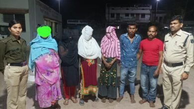 शिवरीनारायण के मेला ग्राउंड में सेक्स रैकेट का पर्दाफाश,चार महिला और दो पुरूष चढ़े पुलिस के हत्थे चौथा स्तंभ || Console Corptech