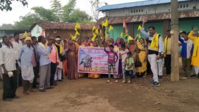 खरसिया क्षेत्र के तिऊर गांव में मनाया गया शहीद वीर नारायण सिंह की शहादत दिवस चौथा स्तंभ || Console Corptech