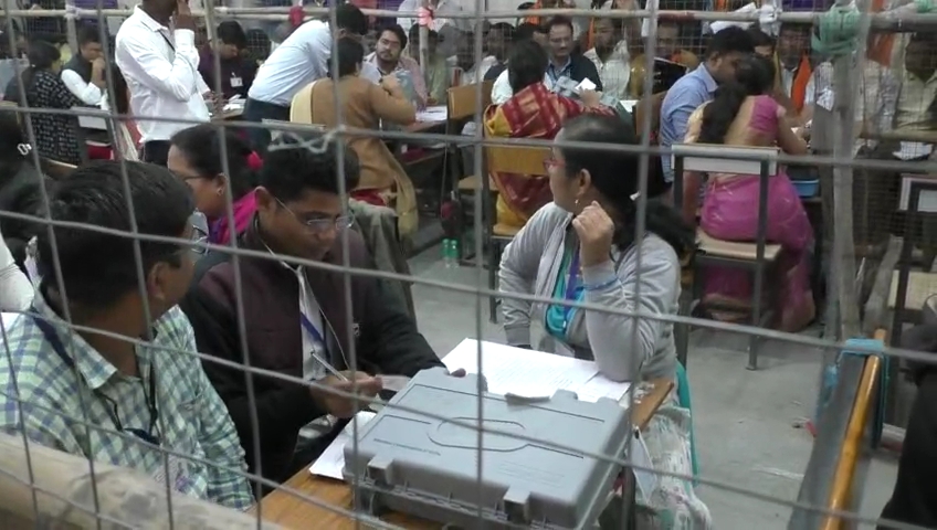 विधानसभा चुनाव: अविभाजित जांजगीर चांपा जिले की 6 सीटों में जानिए अब कौन आगे है और कौन पीछे चौथा स्तंभ || Console Corptech