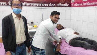 युवा समाजसेवी शिक्षाविद् सुनील सिंघानिया ने दूसरों की जिंदगी बचाने किया 15वीं बार रक्तदान चौथा स्तंभ || Console Corptech