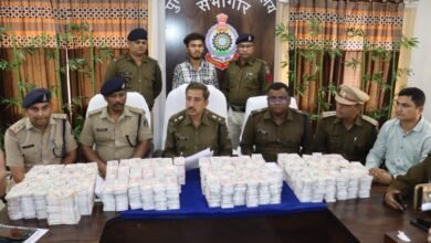 सरायपाली में नकली नोटों के खिलाफ बड़ी कार्रवाई, साड़ियों की आड़ में किया जा रहा था नकली नोटों का कारोबार, 3 करोड़ 80 लाख का नकली नोट बरामद चौथा स्तंभ || Console Corptech