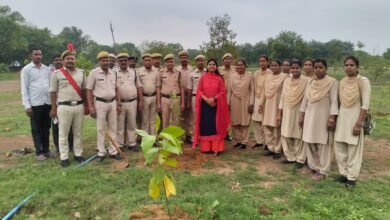 नगर सेना कमाडेंट के नेतृत्व में जांजगीर शहर में सघन पौधरोपण कर लोगों को दिया पर्यावरण संरक्षण का संदेश चौथा स्तंभ || Console Corptech