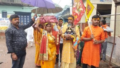 कोसमंदा गांव में भव्य कलश यात्रा के साथ श्रीमद भागवत महापुराण कथा प्रारम्भ चौथा स्तंभ || Console Corptech