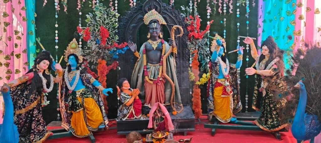 जांजगीर में भगत चौक से देवी दाई मंदिर तक निकली भव्य कलश यात्रा, मनमोहक झांकी स्थापना के साथ प्रारंभ हुआ अखण्ड राम नाम सप्ताह यज्ञ चौथा स्तंभ || Console Corptech