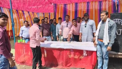 महाशिवरात्रि पर्व पर हथनेवरा गांव के NH49 रोड़ के समीप भंडारे का आयोजन, बड़ी संख्या में श्रद्धालु भंडारे में पहुंचकर कर रहे प्रसाद ग्रहण चौथा स्तंभ || Console Corptech