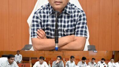 कलेक्टर जन्मेजय महोबे ने ली राजस्व अधिकारियों की समीक्षा बैठक, राजस्व प्रकरणों के संबंध में दिए कई महत्वपूर्ण निर्देश चौथा स्तंभ || Console Corptech