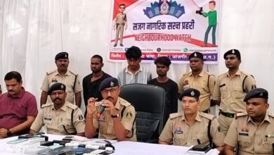 चांपा के मोबाइल शॉप में चोरी करने वाला गिरोह गिरफ्तार, 7 लाख रुपए मूल्य के मोबाइल जब्त चौथा स्तंभ || Console Corptech