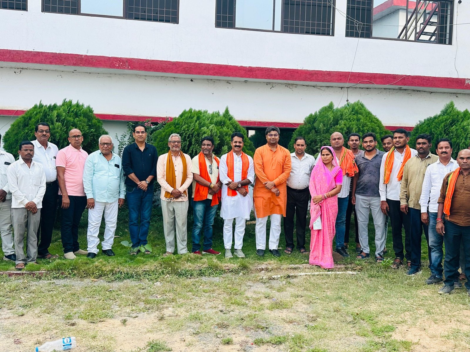 एक देश में दो विधान और दो निशान हटाने, धारा 370 को हटाना संकल्प से सिद्धि है: इंजी. रवि पाण्डेय 1 एक देश में दो विधान और दो निशान हटाने, धारा 370 को हटाना संकल्प से सिद्धि है: इंजी. रवि पाण्डेय चौथा स्तंभ || Console Corptech