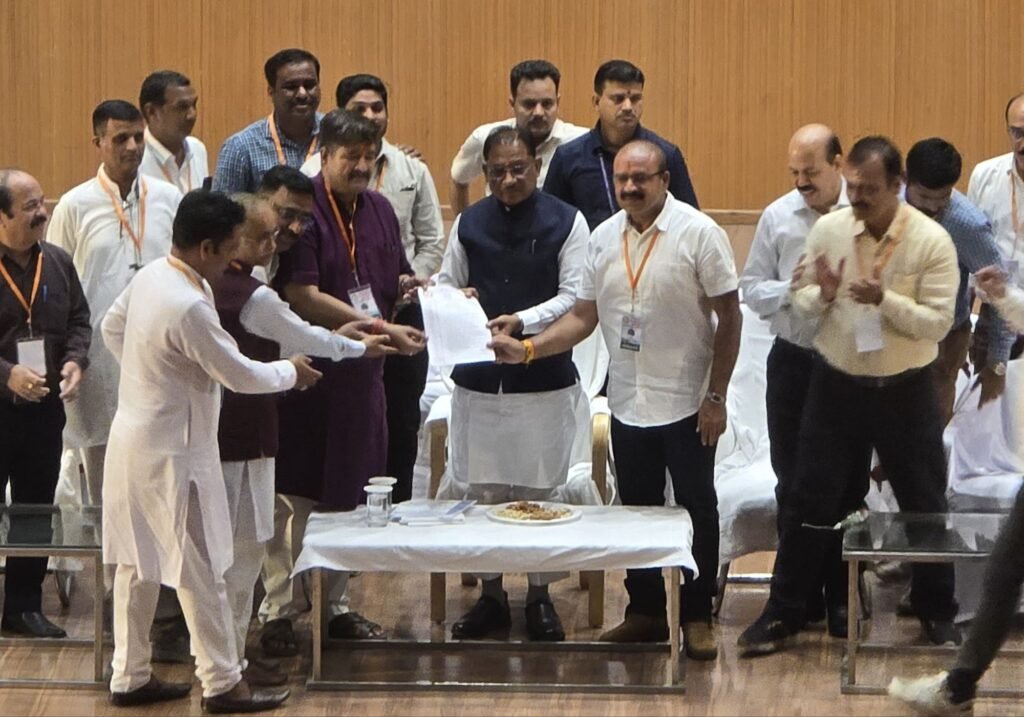 फाइट अगेंस्ट ग्लोबल वार्मिंग कैंपेन कार्यक्रम रायपुर में मुख्यमंत्री के हाथों हुआ प्रारंभ 3 फाइट अगेंस्ट ग्लोबल वार्मिंग कैंपेन कार्यक्रम रायपुर में मुख्यमंत्री के हाथों हुआ प्रारंभ चौथा स्तंभ || Console Corptech