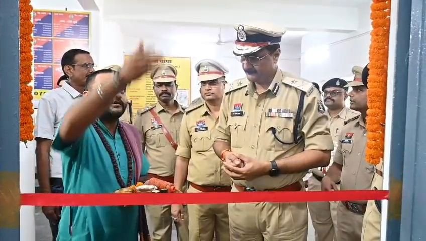 AI से लैस सीसीटीवी कैमरों से चांपा बनेगा सुरक्षित: अपराध पर लगेगा अंकुश 3 AI से लैस सीसीटीवी कैमरों से चांपा बनेगा सुरक्षित: अपराध पर लगेगा अंकुश चौथा स्तंभ || Console Corptech