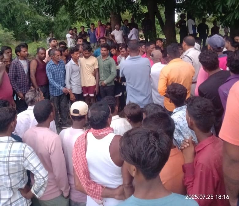 BREAKING NEWS : लगातार बारिश से उफनती सोननदी में युवक तेज बहाव में बहा, 24 घंटे बाद मिला शव 4 BREAKING NEWS : लगातार बारिश से उफनती सोननदी में युवक तेज बहाव में बहा, 24 घंटे बाद मिला शव चौथा स्तंभ || Console Corptech