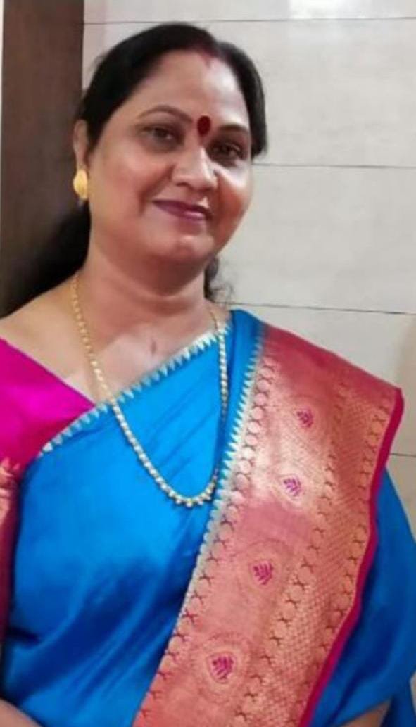 विद्यालय केवल पाठ्यपुस्तक पढ़ाने का स्थान नहीं, बल्कि बच्चों के जीवन निर्माण की प्रयोगशाला है 1 विद्यालय केवल पाठ्यपुस्तक पढ़ाने का स्थान नहीं, बल्कि बच्चों के जीवन निर्माण की प्रयोगशाला है चौथा स्तंभ || Console Corptech