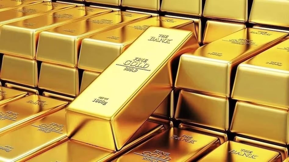 ट्रंप के Gold Bars पर टैरिफ के बाद सोना ने बनाया नया रिकॉर्ड, चांदी भी 1.15 लाख के पार, जानें नए रेट्स चौथा स्तंभ || Console Corptech