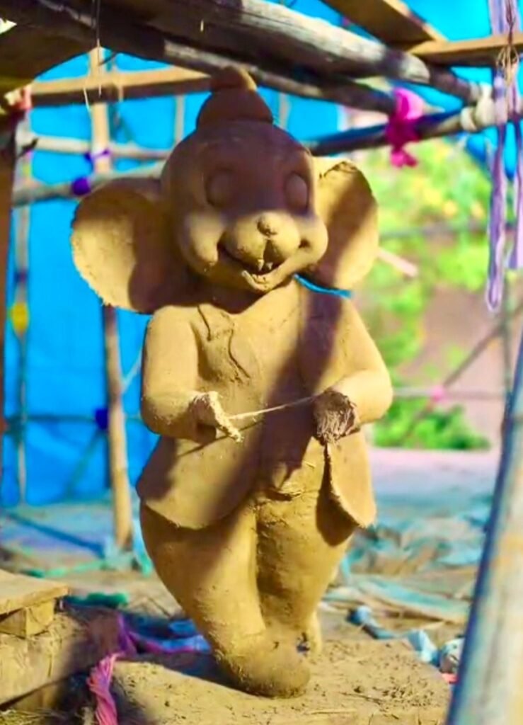 तमिलनाडु के प्रसिद्ध रामेश्वरम मंदिर की तर्ज पर 100 फीट ऊंचा भव्य पंडाल पर विराजेंगे 20 फीट ऊंची बाल गणेश स्वरूप की भव्य प्रतिमा 2 तमिलनाडु के प्रसिद्ध रामेश्वरम मंदिर की तर्ज पर 100 फीट ऊंचा भव्य पंडाल पर विराजेंगे 20 फीट ऊंची बाल गणेश स्वरूप की भव्य प्रतिमा चौथा स्तंभ || Console Corptech