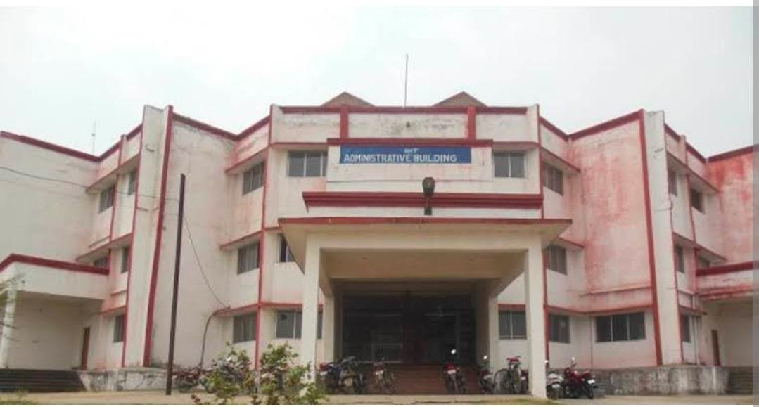 भारतीय हाथकरघा प्रोद्योगिकी संस्थान चांपा में कर्मचारियों के द्वारा शासन प्रशासन के नियमों की उड़ाई जा रही धज्जियां 1 भारतीय हाथकरघा प्रोद्योगिकी संस्थान चांपा में कर्मचारियों के द्वारा शासन प्रशासन के नियमों की उड़ाई जा रही धज्जियां चौथा स्तंभ || Console Corptech