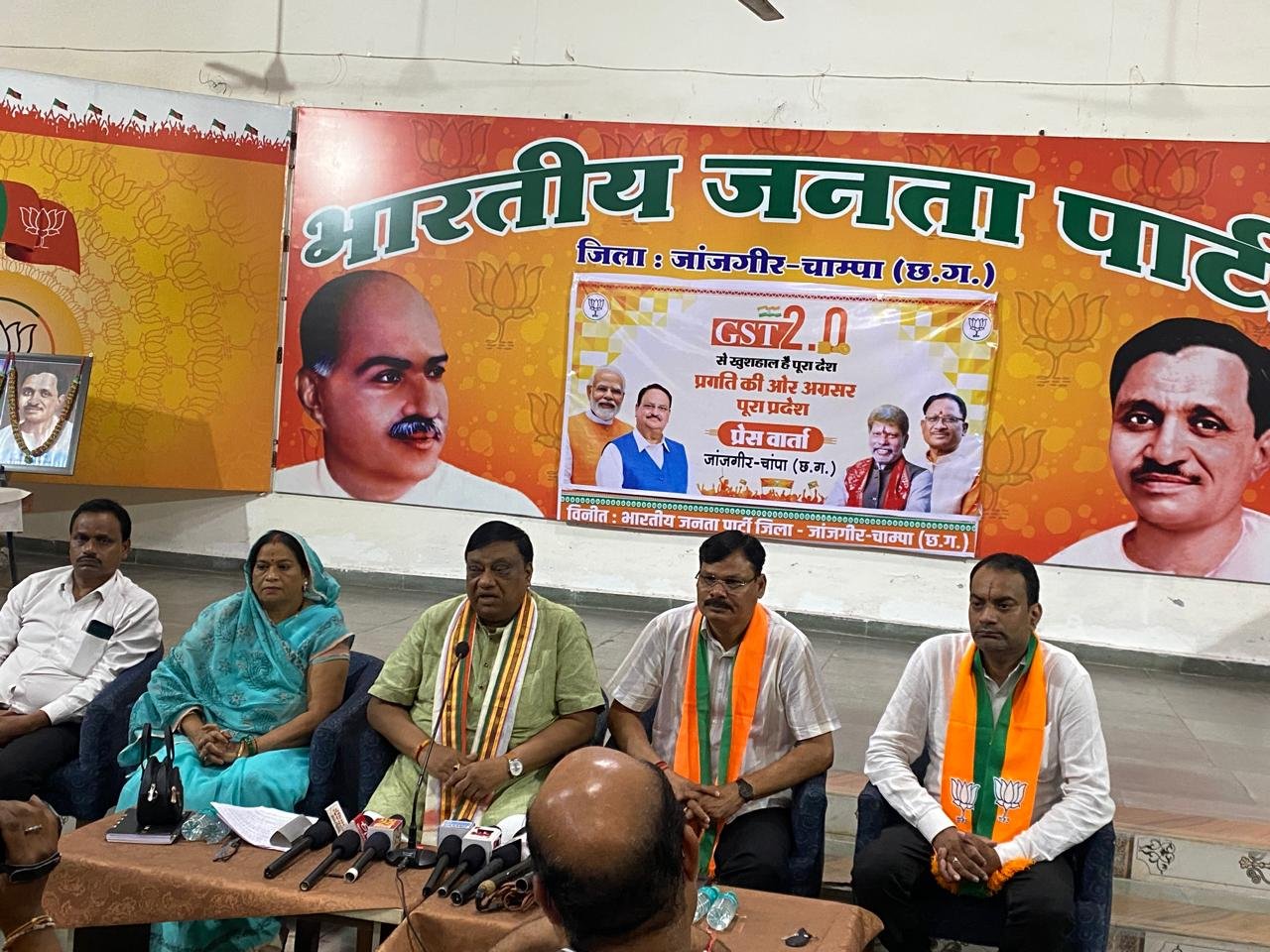 जीएसटी सुधार की दिशा में मोदी सरकार ने लिया ऐतिहासिक निर्णय: नारायण चंदेल 1 जीएसटी सुधार की दिशा में मोदी सरकार ने लिया ऐतिहासिक निर्णय: नारायण चंदेल चौथा स्तंभ || Console Corptech