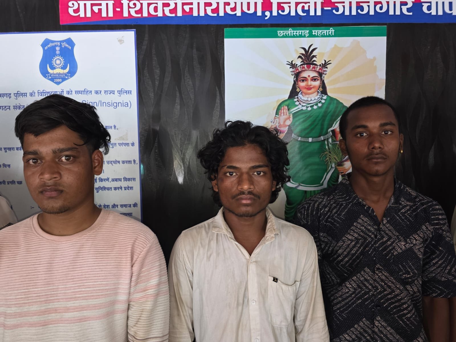 नाबालिक गैंगरेप फिर बनाया वीडियो और ब्लैकमेलिंग कर मांगा 2 लख रुपए 1 नाबालिक गैंगरेप फिर बनाया वीडियो और ब्लैकमेलिंग कर मांगा 2 लख रुपए चौथा स्तंभ || Console Corptech