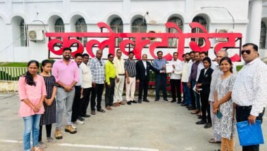 सुप्रीम कोर्ट एडवोकेट राकेश किशोर के ऊपर देशद्रोही व अन्य धाराओं पर अपराध का ज्ञापन सौंपा चौथा स्तंभ || Console Corptech