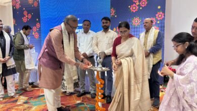 हिंडाल्को ने ताना-बाना समारोह में कोसा बुनकरों को किया सम्मानित चौथा स्तंभ || Console Corptech