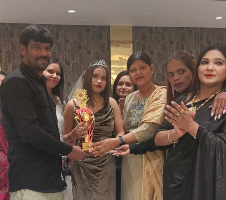 ब्युटी पार्लर एसोसिएशन द्वारा आयोजित हेयर और इयर लॉकिंग सेमीनार आयोजित 1 ब्युटी पार्लर एसोसिएशन द्वारा आयोजित हेयर और इयर लॉकिंग सेमीनार आयोजित चौथा स्तंभ || Console Corptech