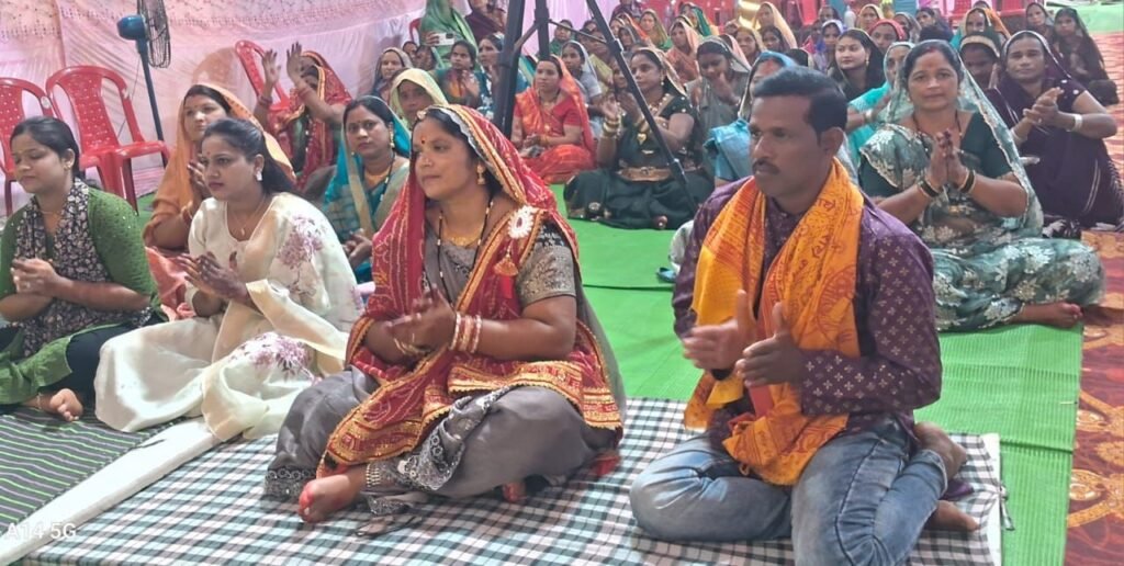 भक्ति, ज्ञान और वैराग्य का अद्भुत संगम होती है भागवत,, पं उत्तम मिश्रा, बहेराडीह में श्रीमद भागवत कथा का आयोजन 3 भक्ति, ज्ञान और वैराग्य का अद्भुत संगम होती है भागवत,, पं उत्तम मिश्रा, बहेराडीह में श्रीमद भागवत कथा का आयोजन चौथा स्तंभ || Console Corptech