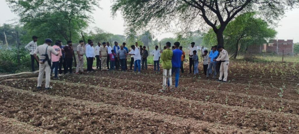 पामगढ़ क्षेत्र का कमरीद गांव शराब मुक्ति की ओर, सबरिया समाज ने छोड़ी शराब बनाने की परंपरा, अपनाया स्वरोजगार और खेती 4 पामगढ़ क्षेत्र का कमरीद गांव शराब मुक्ति की ओर, सबरिया समाज ने छोड़ी शराब बनाने की परंपरा, अपनाया स्वरोजगार और खेती चौथा स्तंभ || Console Corptech