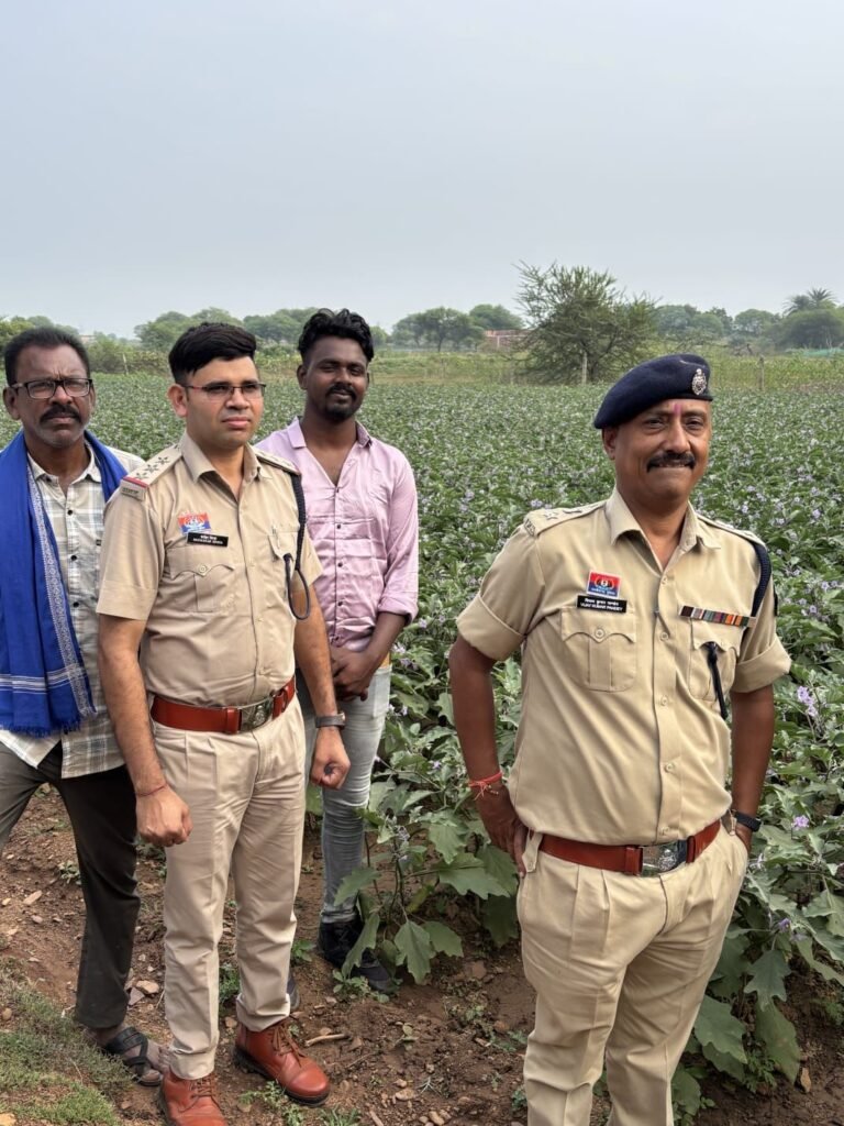 पामगढ़ क्षेत्र का कमरीद गांव शराब मुक्ति की ओर, सबरिया समाज ने छोड़ी शराब बनाने की परंपरा, अपनाया स्वरोजगार और खेती 3 पामगढ़ क्षेत्र का कमरीद गांव शराब मुक्ति की ओर, सबरिया समाज ने छोड़ी शराब बनाने की परंपरा, अपनाया स्वरोजगार और खेती चौथा स्तंभ || Console Corptech