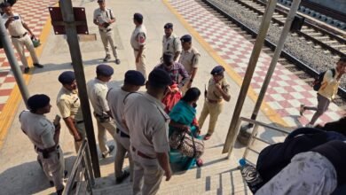 दिल्ली में हुए बम धमाके की घटना को लेकर जांजगीर-चांपा में पुलिस अलर्ट मोड पर चौथा स्तंभ || Console Corptech