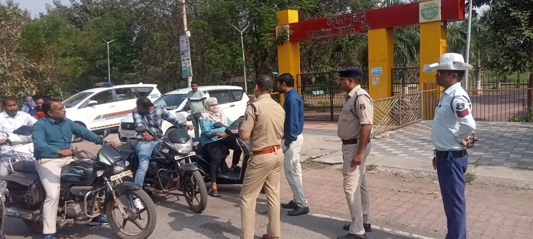 यातायात नियमों का पालन कराने चल रहा अभियान, 134 वाहन चालकों के खिलाफ कार्रवाई चौथा स्तंभ || Console Corptech