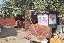 तहसीलदार ने लच्छीबंध तालाब में दुकान निर्माण पर लगाया रोक, नोटिस जारी कर मांगा जवाब चौथा स्तंभ || Console Corptech