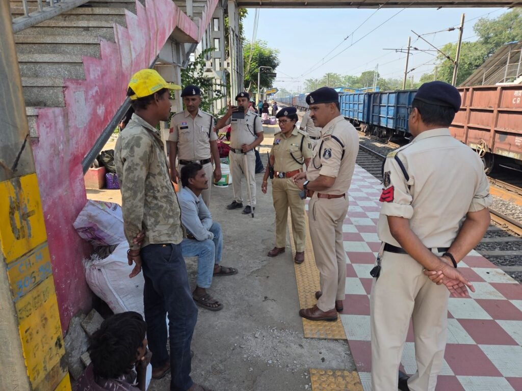 दिल्ली में हुए बम धमाके की घटना को लेकर जांजगीर-चांपा में पुलिस अलर्ट मोड पर चौथा स्तंभ || Console Corptech