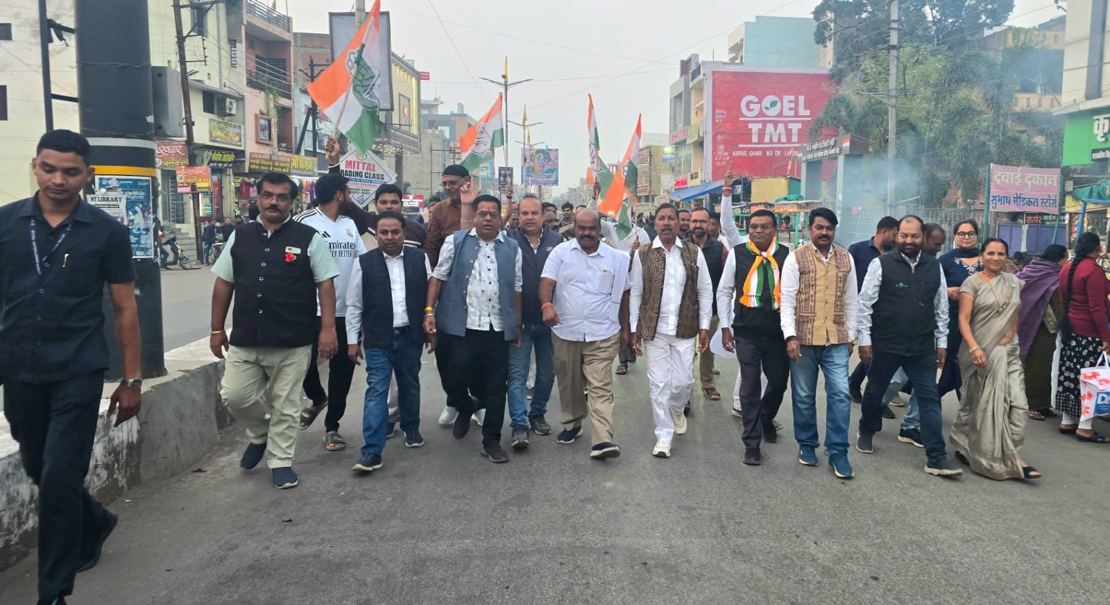 सोनिया व राहुल के खिलाफ हुए FIR के विरोध में कांग्रेसियों ने फूंका प्रधानमंत्री और ईडी का पुतला चौथा स्तंभ || Console Corptech