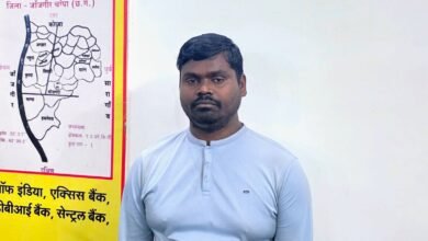 आखिरकार दीपक देवांगन चढ़ा पुलिस के हत्थे, लोगों से रुपए हड़प कर खेला ऑनलाइन बेटिंग चौथा स्तंभ || Console Corptech