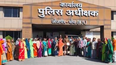 चंडीपारा की महिलाओं ने अवैध कच्ची शराब के खिलाफ खोला मोर्चा, कलेक्टर–एसपी से की सख्त कार्रवाई की मांग चौथा स्तंभ || Console Corptech