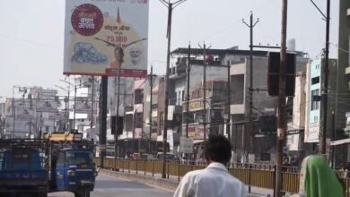 चांपा में अवैध होर्डिंग्स की भरमार, नपा की लापरवाही से हो रहा राजस्व का नुकसान, दुर्घटना की बनी आशंका चौथा स्तंभ || Console Corptech