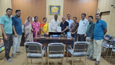 गौरवपथ में शीघ्र स्पीड ब्रेकर बनाने केशरवानी समाज चांपा ने नपाध्यक्ष को सौंपा ज्ञापन चौथा स्तंभ || Console Corptech