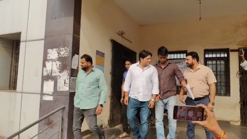 ब्रेकिंग न्यूज: जांजगीर-चांपा में ACB की बड़ी कार्रवाई, CSEB ग्रामीण कार्यालय में छापेमारी चौथा स्तंभ || Console Corptech