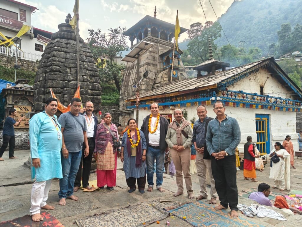 चारधाम यात्रा की सफलता के बाद 3 जून से प्रारंभ होगी नेपाल तीर्थ यात्रा, नेपाल के बाद 3 जुलाई से अमरनाथ यात्रा, सीटें हुई फूल चौथा स्तंभ || Console Corptech