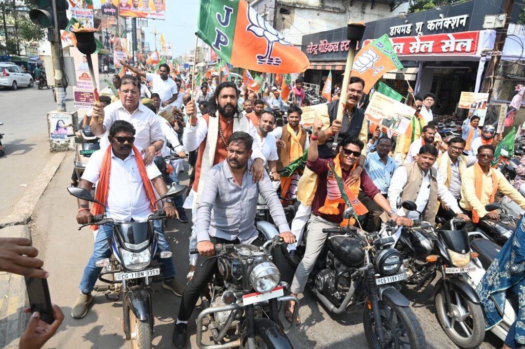 मशाल के साथ निकली ‘सेवा ज्योति, जांजगीर ने लिया 2047 तक विकसित भारत बनाने का संकल्प 4 मशाल के साथ निकली ‘सेवा ज्योति, जांजगीर ने लिया 2047 तक विकसित भारत बनाने का संकल्प चौथा स्तंभ || Kshititech