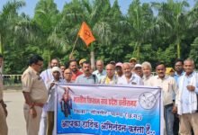 किसानों ने कलेक्ट्रेट में दिया धरना, 1700 करोड़ की लंबित धान बोनस राशि समेत 11 सूत्रीय मांगों को लेकर उठाई आवाज चौथा स्तंभ || Kshititech