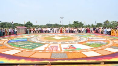 भव्य रंगोली में साकार हुआ विकसित भारत का संकल्प, कोसा कला ने बढ़ाई जांजगीर-चांपा की पहचान चौथा स्तंभ || Kshititech