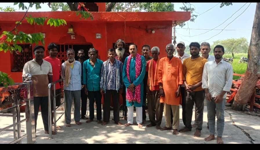 घट स्थापना के साथ शिरीष पाठ मंदिर में प्रज्ज्वलित हुई मनोकामना ज्योति, 250 से अधिक श्रद्धालुओं ने जलाए दीप चौथा स्तंभ || Kshititech