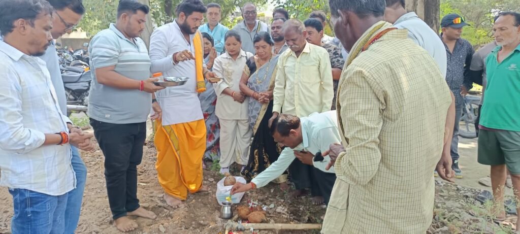 बेलदारपारा में मुक्तिधाम निर्माण कार्य का भूमि पूजन संपन्न, क्षेत्रवासियों की लंबे समय से चली आ रही मांग पूरी होने की दिशा में महत्वपूर्ण पहल चौथा स्तंभ || Kshititech