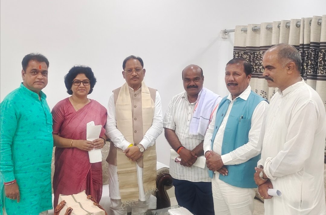 जनप्रतिनिधियों के अधिकारों के हनन और पक्षपातपूर्ण रवैये पर कांग्रेस ने जताई कड़ी आपत्ति, मुख्यमंत्री को सौंपा ज्ञापन 1 जनप्रतिनिधियों के अधिकारों के हनन और पक्षपातपूर्ण रवैये पर कांग्रेस ने जताई कड़ी आपत्ति, मुख्यमंत्री को सौंपा ज्ञापन चौथा स्तंभ || Kshititech