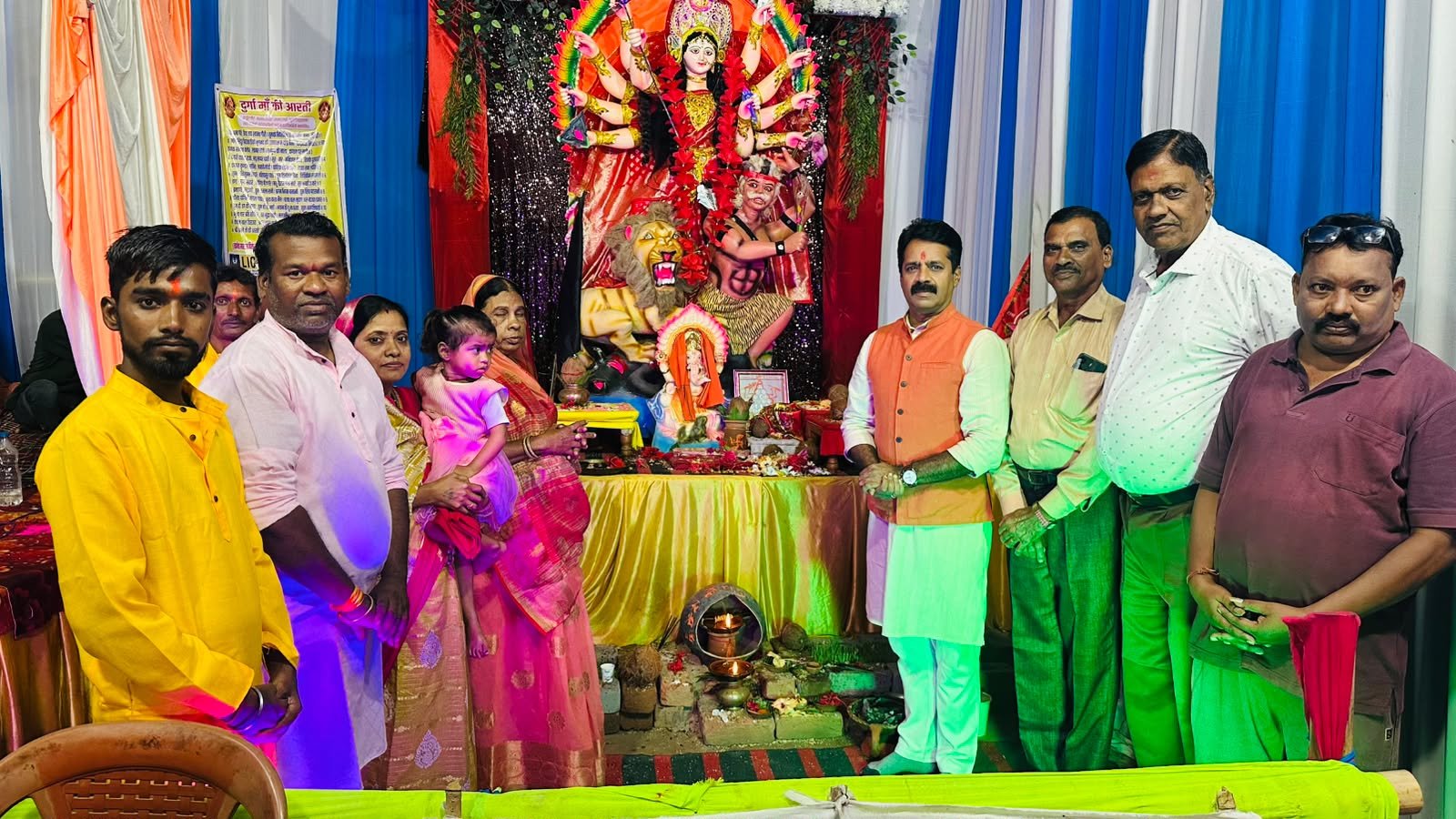 बी.डी. महंत उपनगर में माँ दुर्गा के जगराता में उमड़ा श्रद्धा का सैलाब, इंजी. रवि पाण्डेय ने की पूजा-अर्चना कर की लोगों के सुख समृद्धि और खुशहाली की कामना चौथा स्तंभ || Kshititech