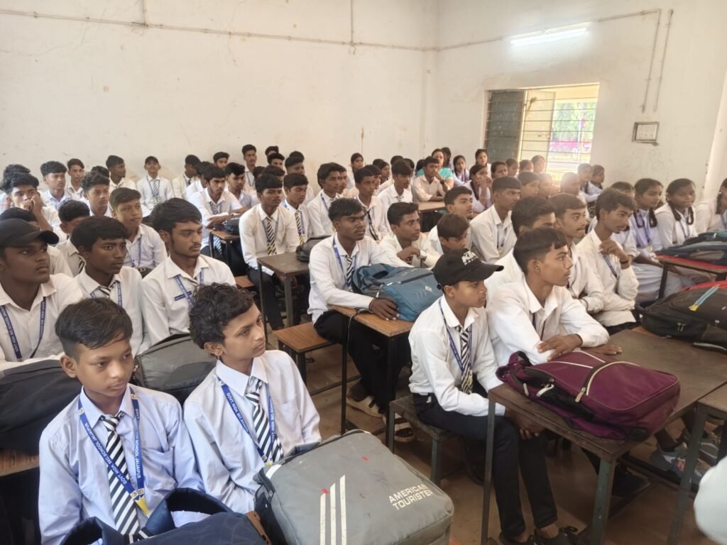 सुरक्षित बचपन अभियान: जैजैपुर के स्कूल में बच्चों को पॉक्सो एक्ट और व्यक्तिगत सुरक्षा की दी गई जानकारी 3 सुरक्षित बचपन अभियान: जैजैपुर के स्कूल में बच्चों को पॉक्सो एक्ट और व्यक्तिगत सुरक्षा की दी गई जानकारी चौथा स्तंभ || Kshititech